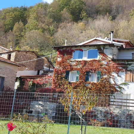 Casale Maria Mafalda Pieve di Teco Екстериор снимка